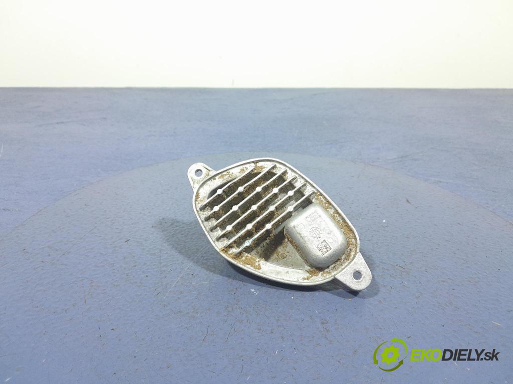 Bmw Seria 2 2020 střídač: 90159762