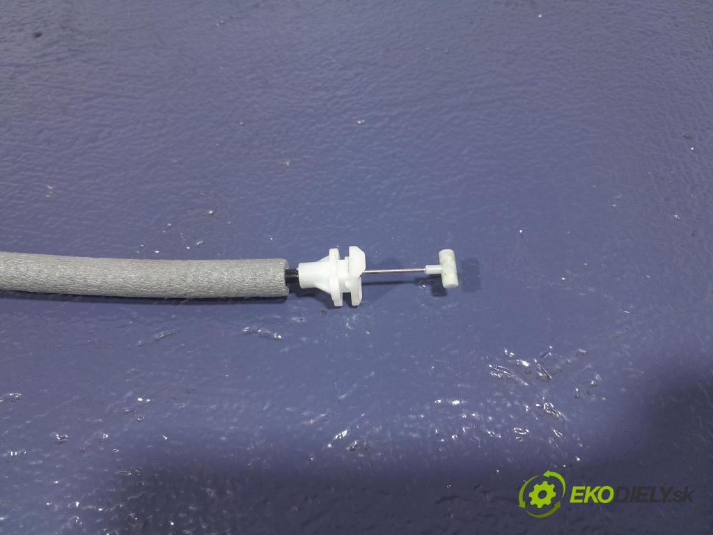 Skoda Octavia 2023 zámok dvere Predné Vľavo: 5TB837015E