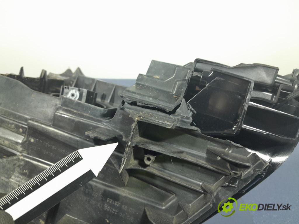 Bmw Seria 2 2020 světlo Levý: 9478455