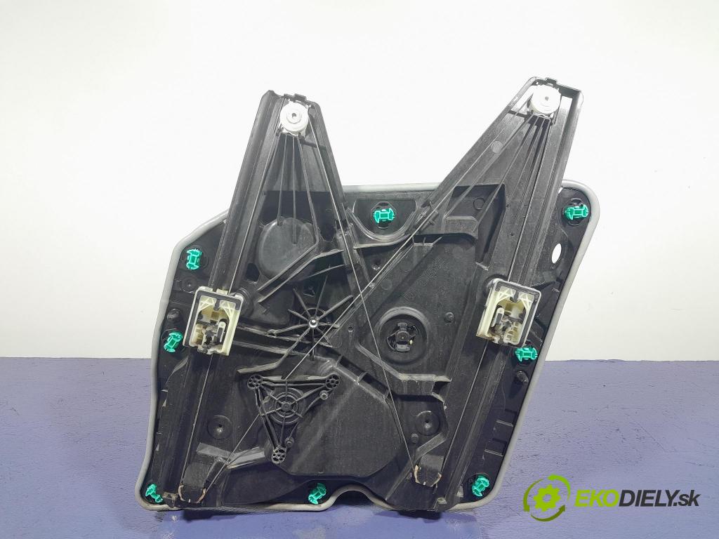 Skoda Octavia 2023 mechanismus stahování Sklenka: před Levý: 5E3837655A