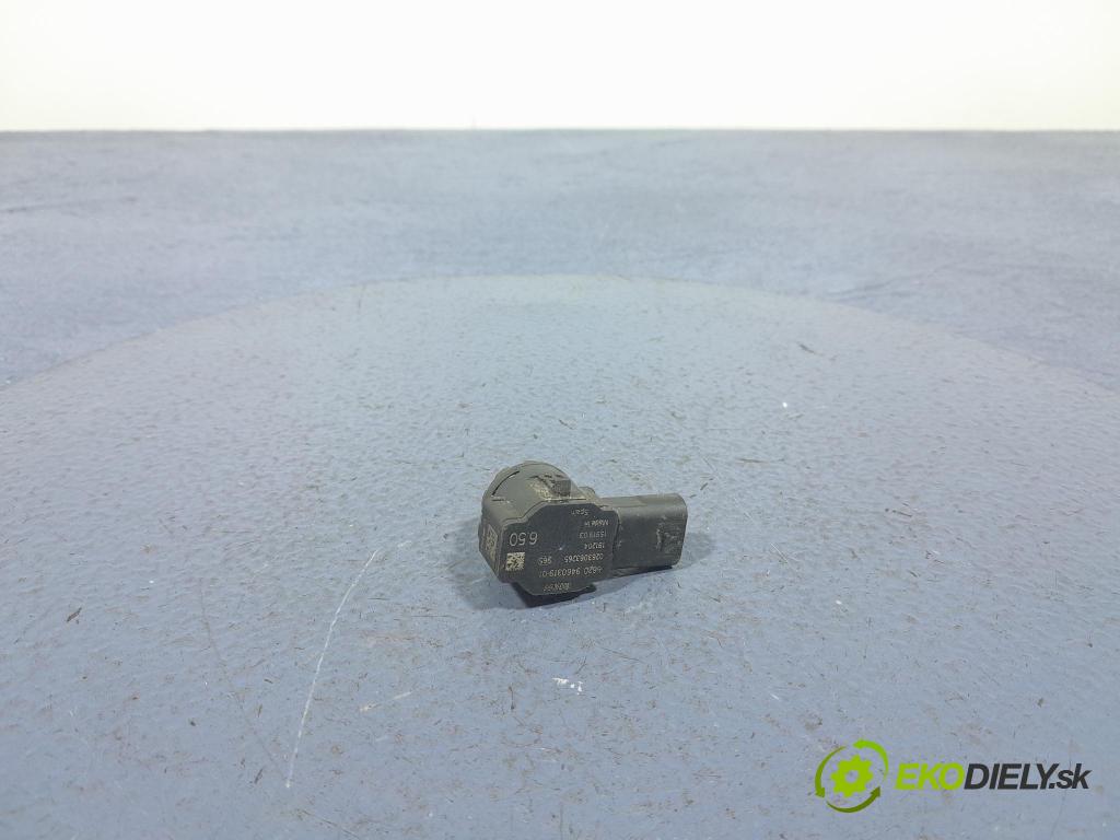 Bmw Seria 2 2020 snímač / riadiaca jednotka PDC 9460319
