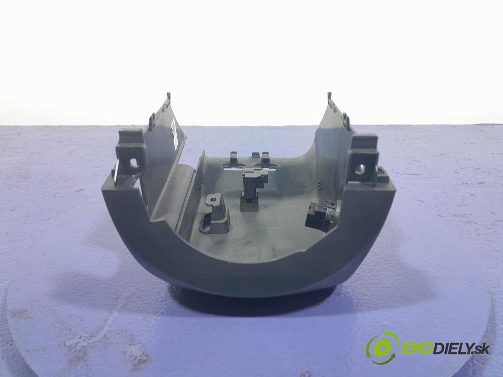 Skoda Octavia 2023 kryt Plast: Interiéry: 5E3858566A