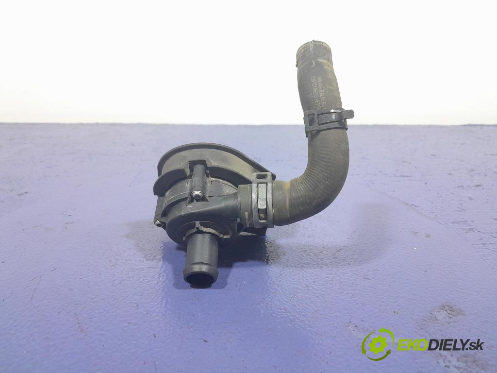 Skoda Octavia 2023 čerpadlo Voda 5Q0965567N