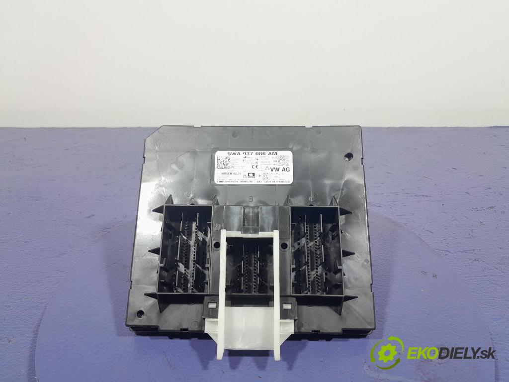 Skoda Octavia 2023 riadiaca jednotka Komfortu 5WA937086AM