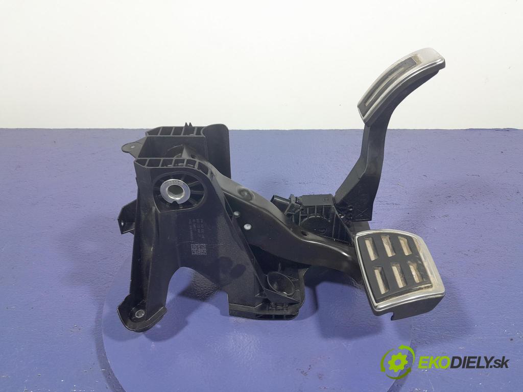 Skoda Octavia 2023 pedále 5Q1723058CF