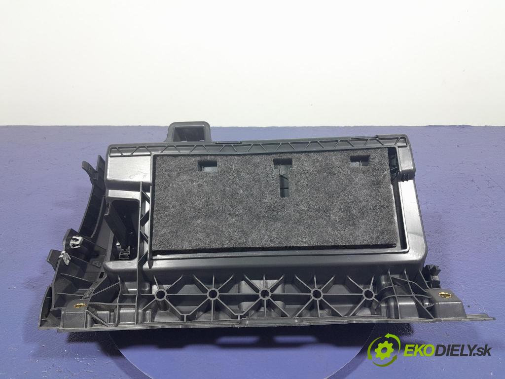 Skoda Octavia 2023 kastlík 5E4857097