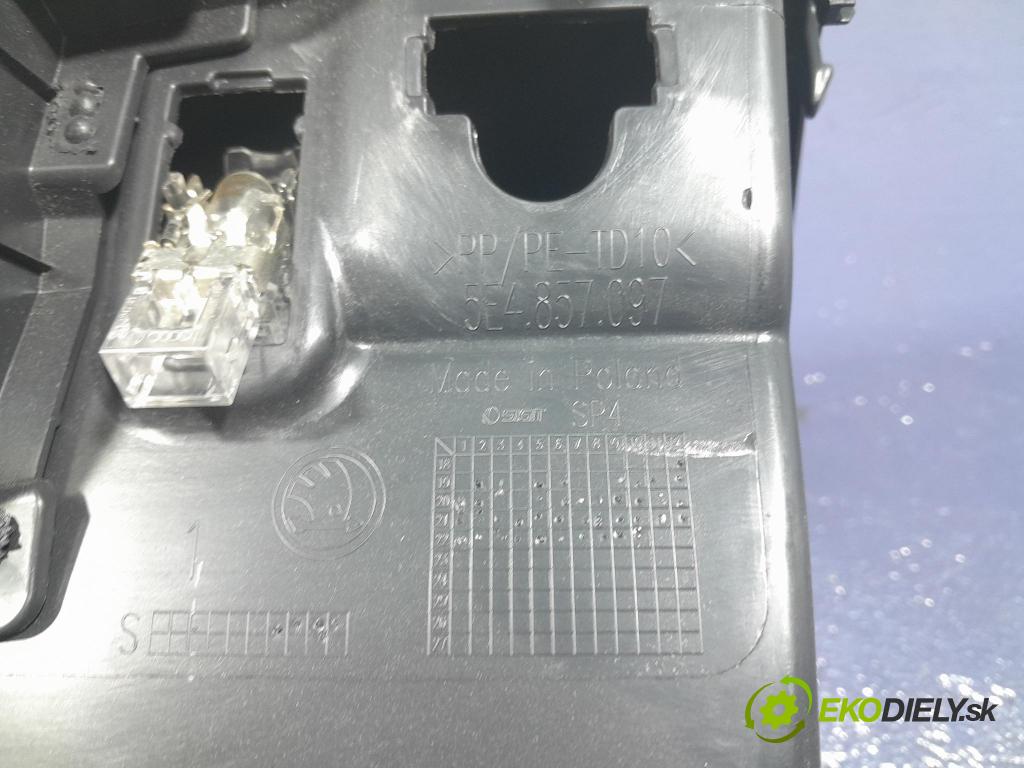 Skoda Octavia 2023 kastlík 5E4857097