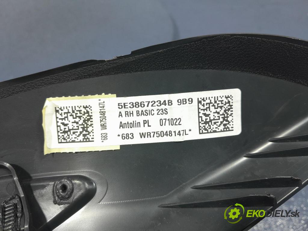 Skoda Octavia 2023 kryt Plast: Interiéry: 5E3867234B