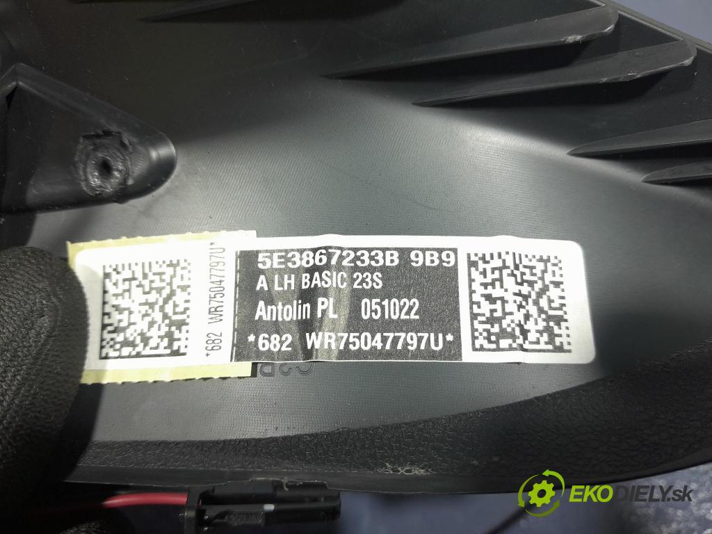 Skoda Octavia 2023 kryt Plast: Interiéry: 5E3867233B