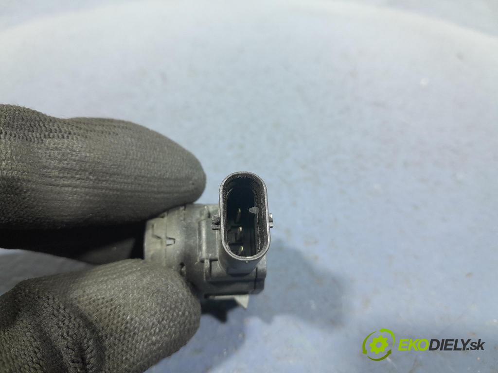 Bmw Seria 2 2020 snímač / riadiaca jednotka PDC 9460319
