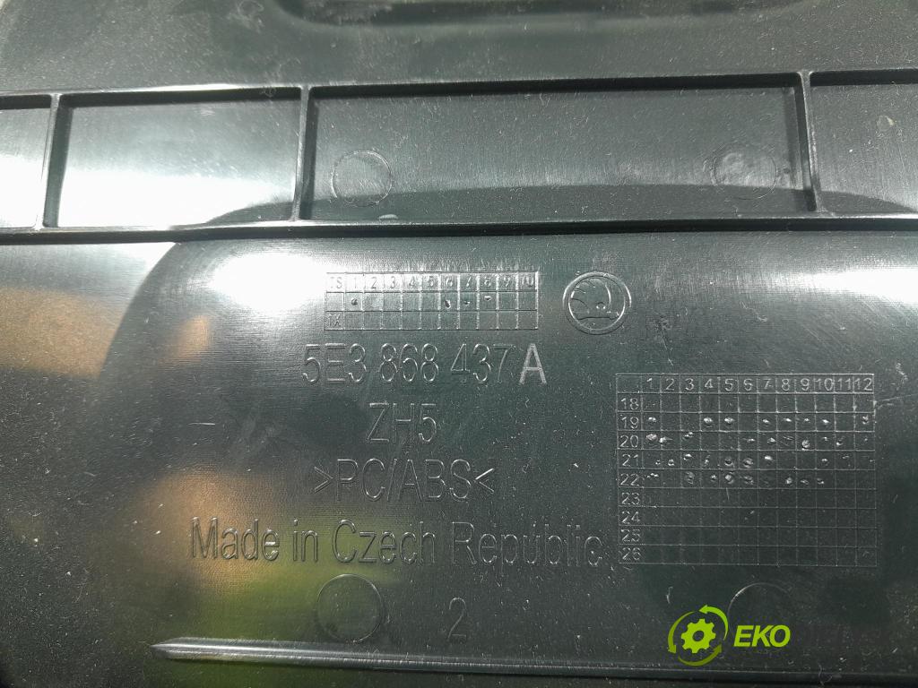 Skoda Octavia 2023 kryt Plast: Interiéry: 5E3868437A