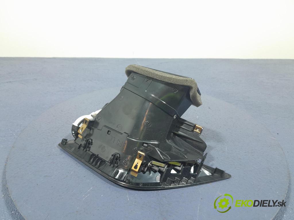 Bmw Seria 2 2020 Mřížky Proud vzduchu Vzduch: 6823189