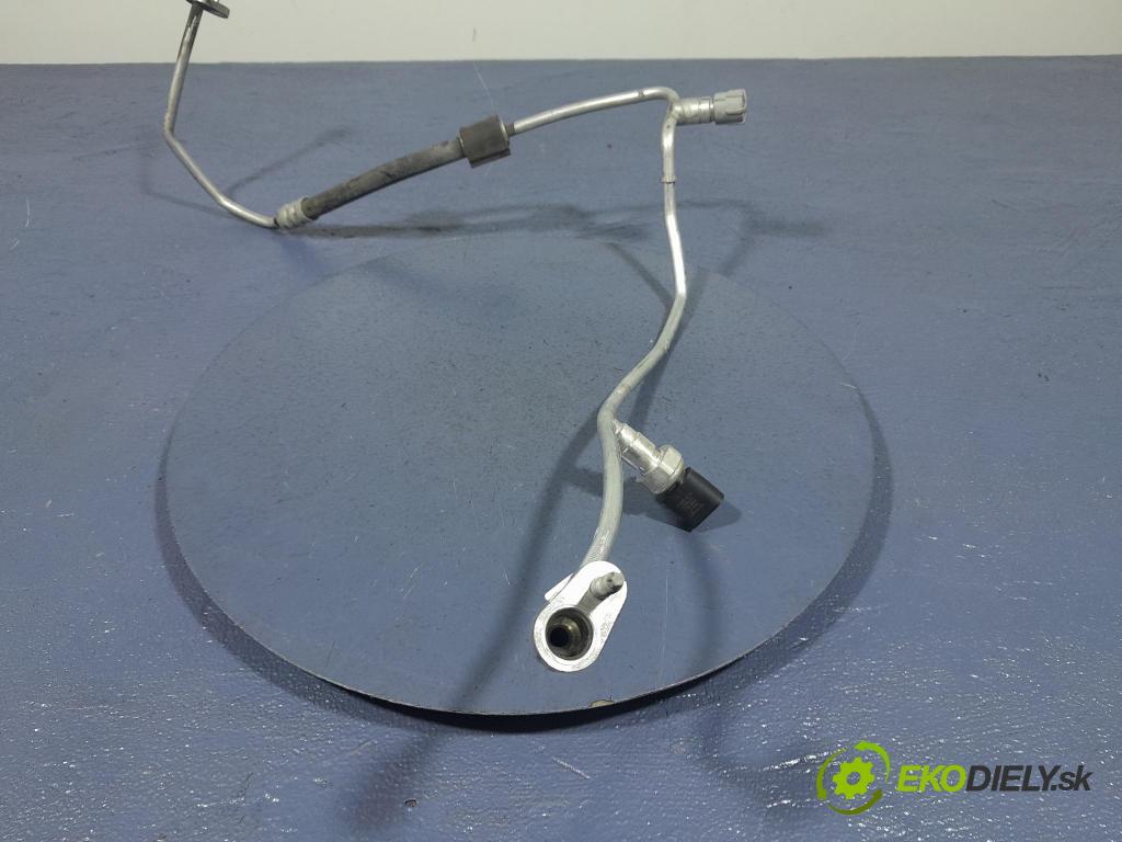 Skoda Octavia 2023 trubka Klimatizace: 5Q0816741C