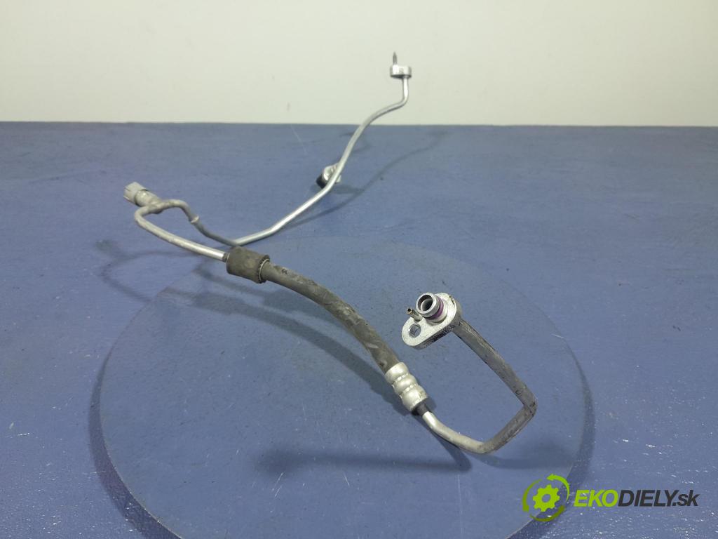 Skoda Octavia 2023 trubka Klimatizace: 5Q0816741C