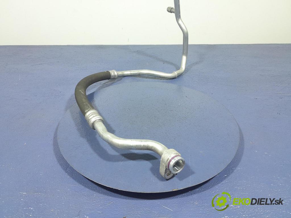 Skoda Octavia 2023 trubka Klimatizace: 5WA816743C