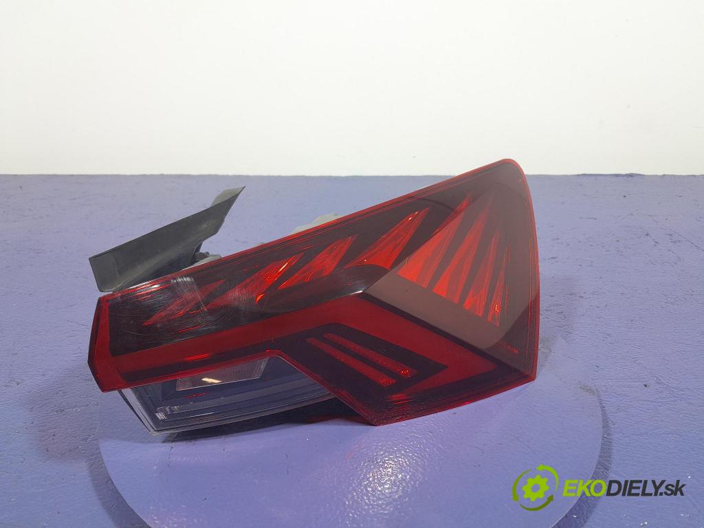 Skoda Octavia 2023 světlo Zad: Práva: Mimo: 5E3945208A