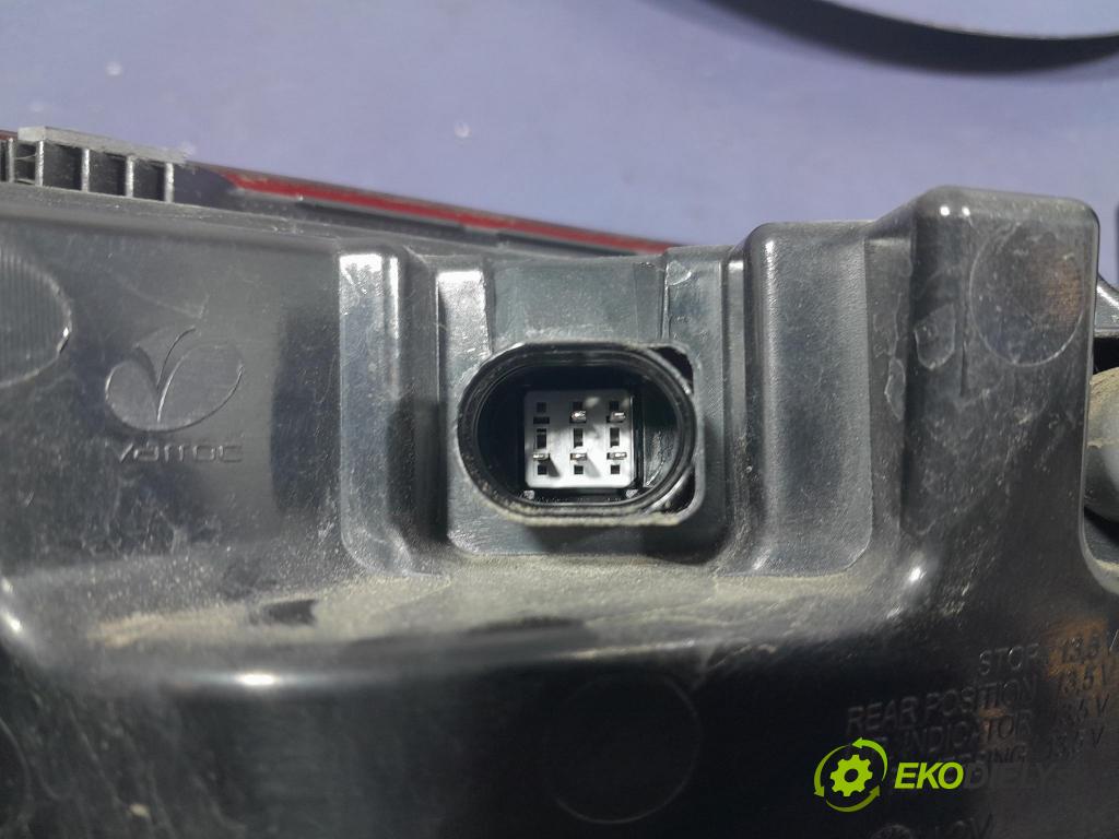 Skoda Octavia 2023 světlo Zad: Práva: Mimo: 5E3945208A