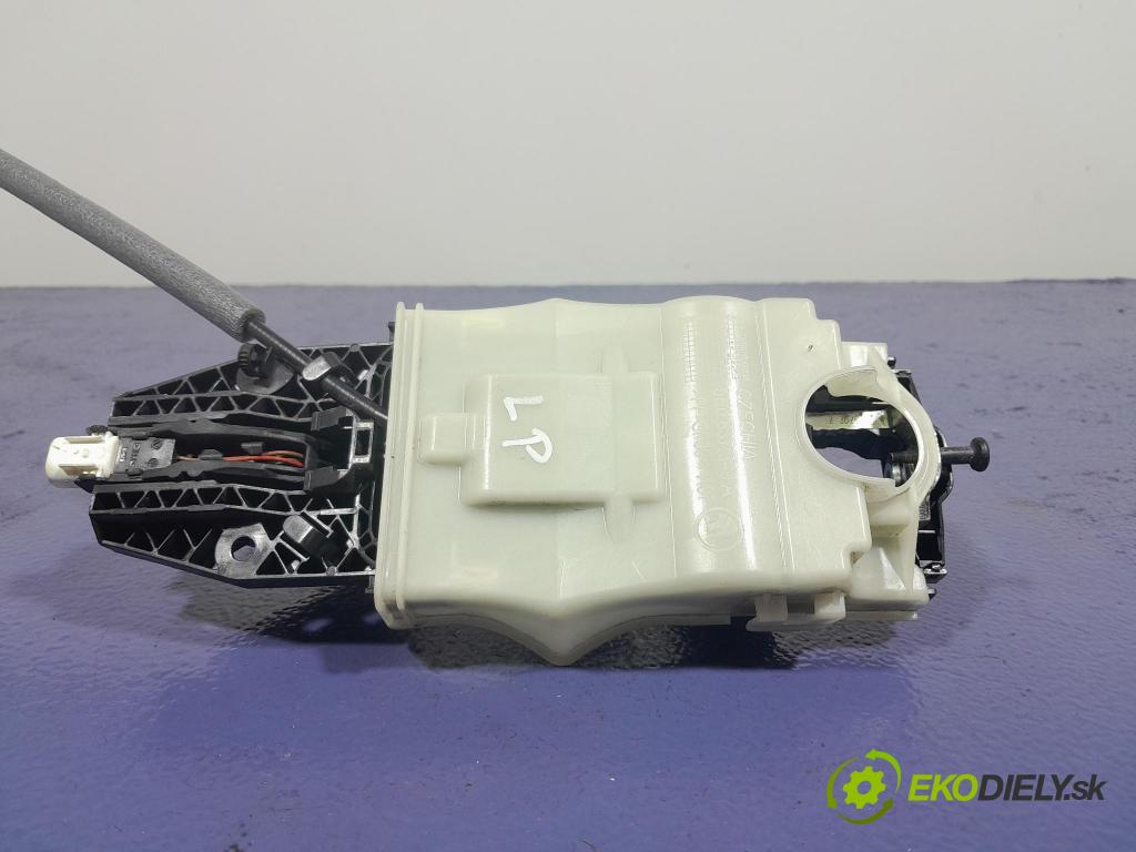 Skoda Octavia 2023 rukoväť Predné ľavá 8V0837885