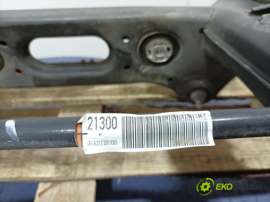 Mercedes E-klasa 2020 výstuha Pozastavenia: zad A2135841200