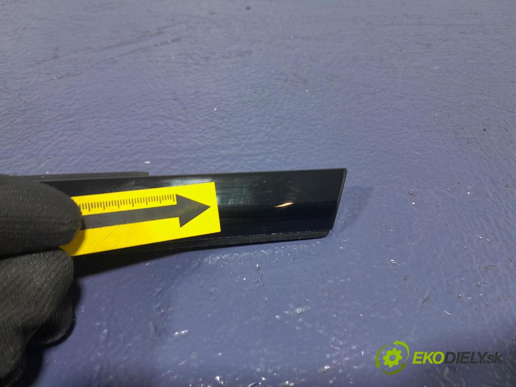 Bmw Seria 2 2020 lišta Dekoratívne: 7483139