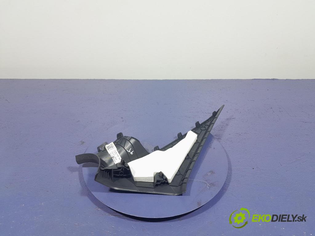 Skoda Octavia 2023 kryt Plast: Interiéry: 5E6867288