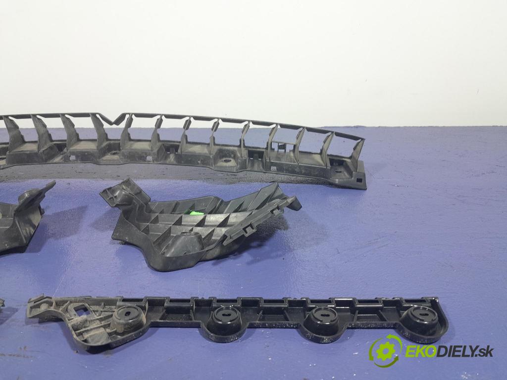 Skoda Octavia 2023 Upevnenie: narazník 5E6807863