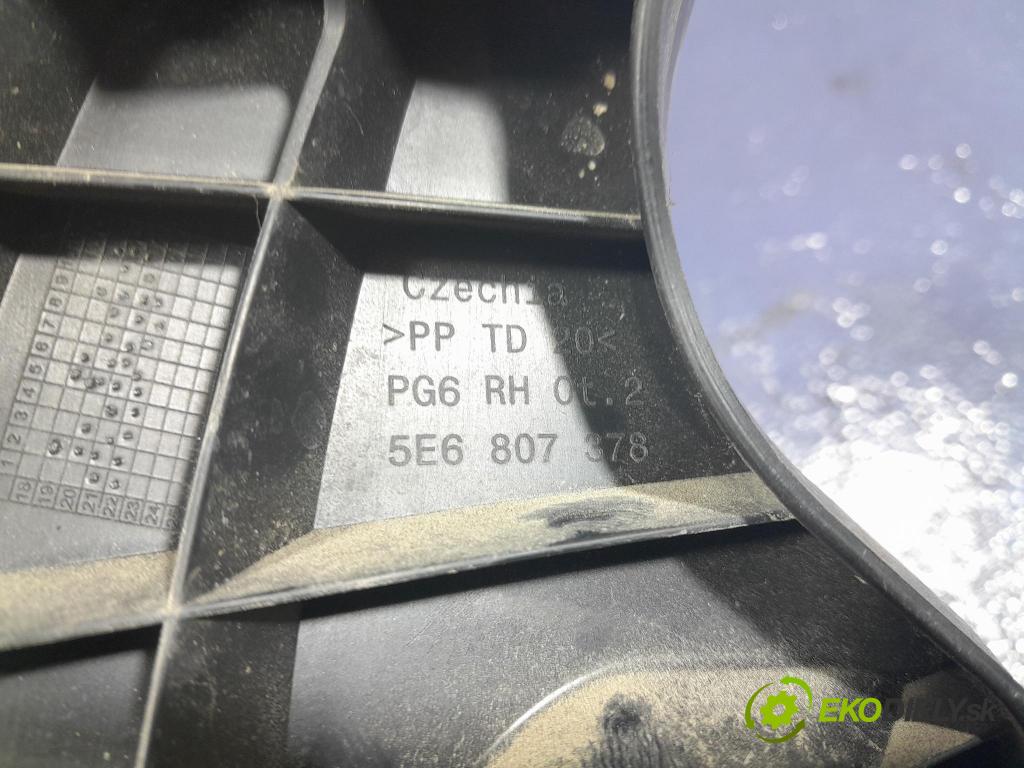 Skoda Octavia 2023 Upevnenie: narazník 5E6807863