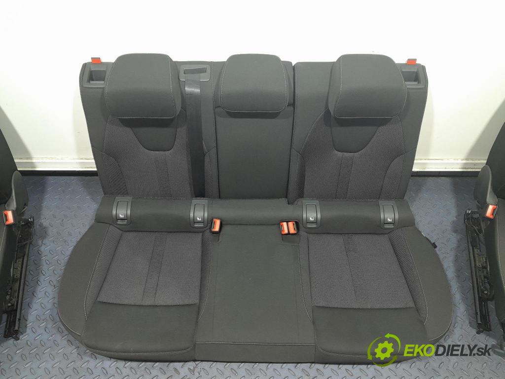 Skoda Octavia 2023 sedačke: Soubor.