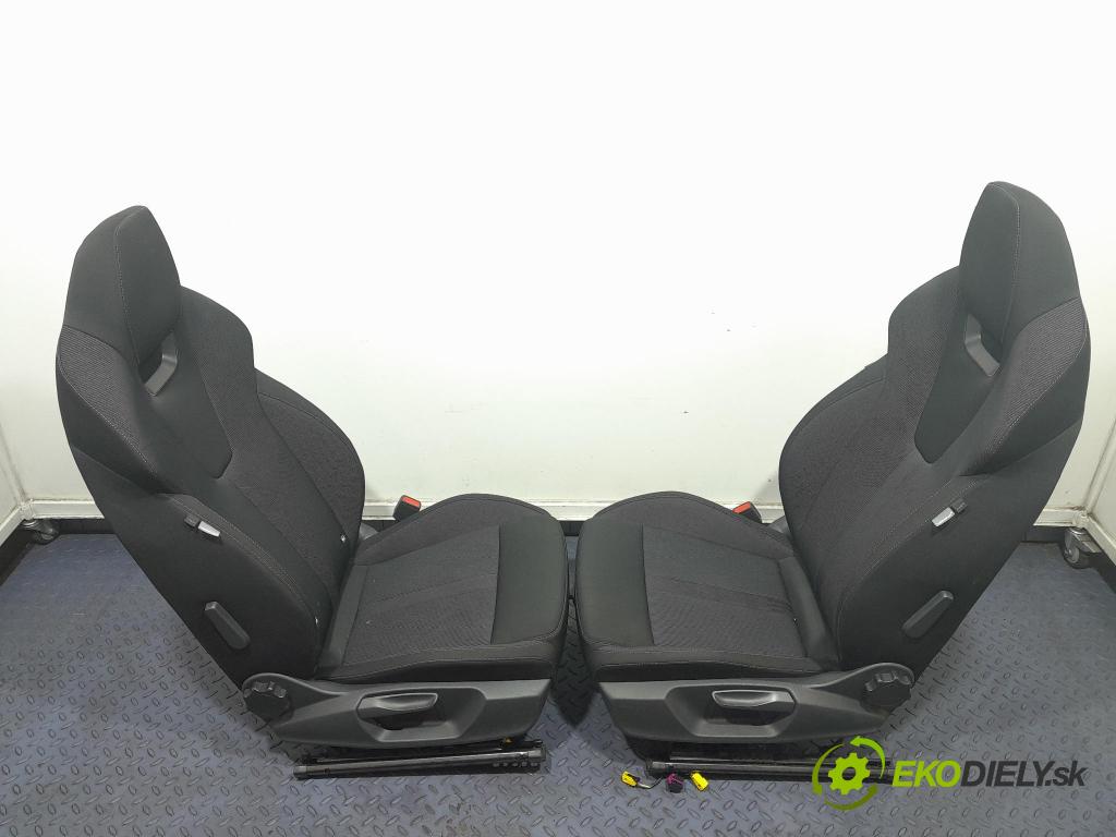 Skoda Octavia 2023 sedačke: Soubor.