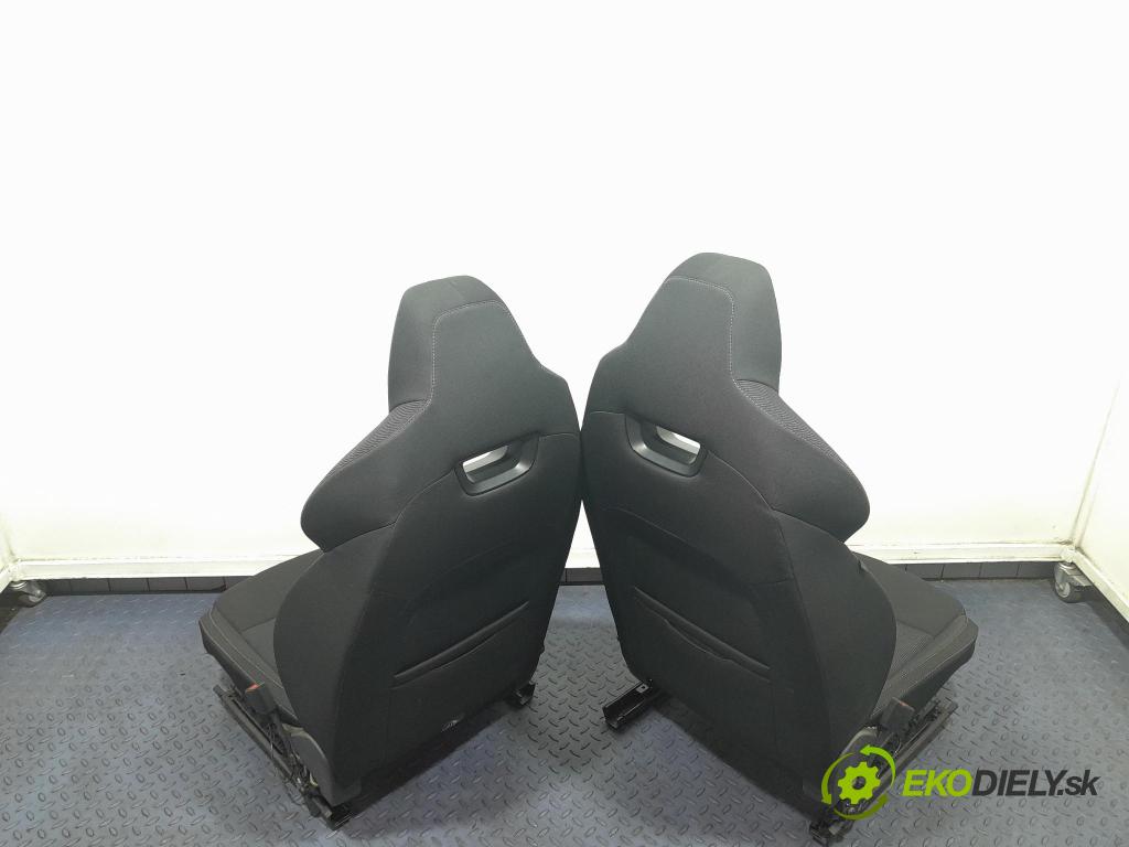 Skoda Octavia 2023 sedačke: Soubor.