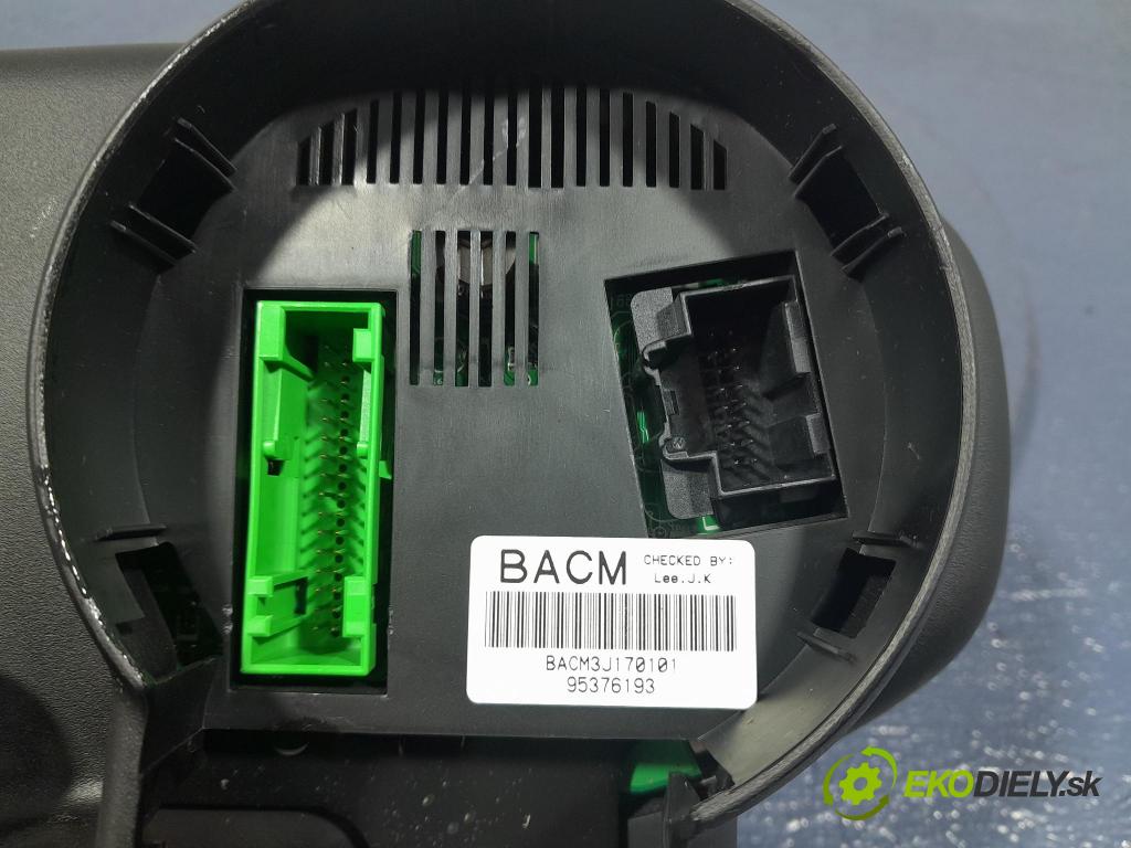 Chevrolet Spark 2013 prístrojovka/ budíky 95376193