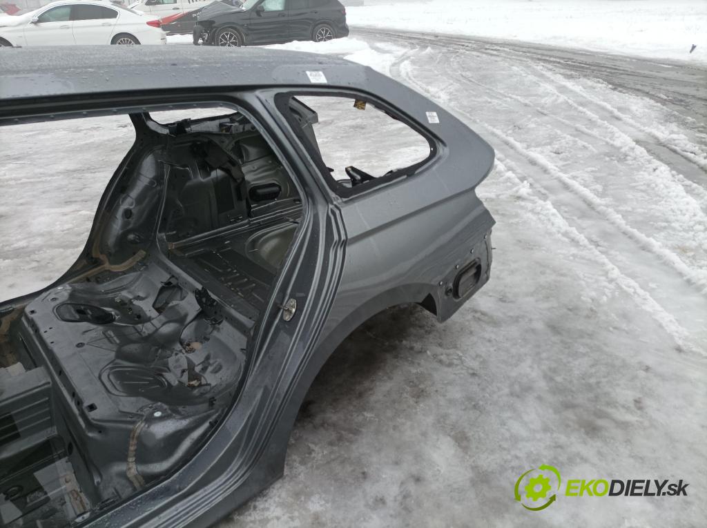 Skoda Octavia 0 blatník zad Vľavo: