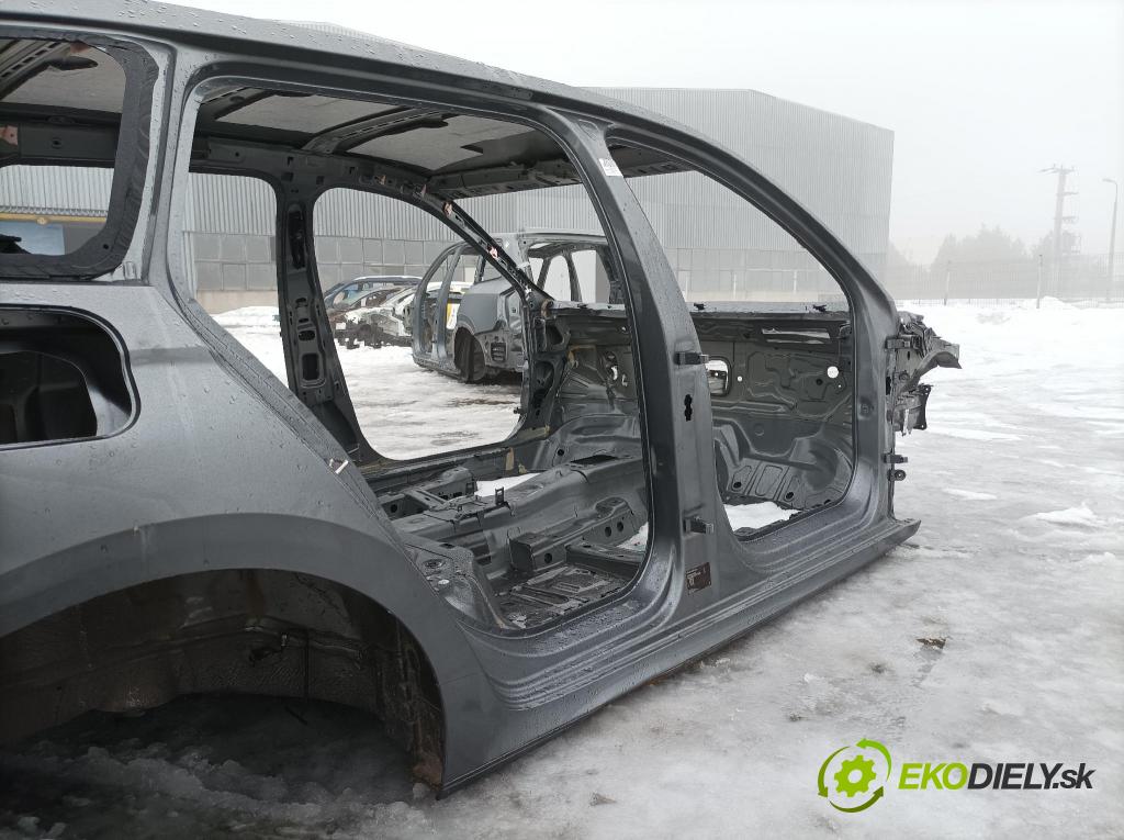 Skoda Octavia 0 práh v pravo: 