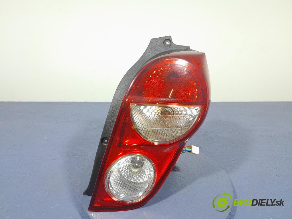 Chevrolet Spark 2013 svetlo / reflektor zad Prava: Vonkajsia: