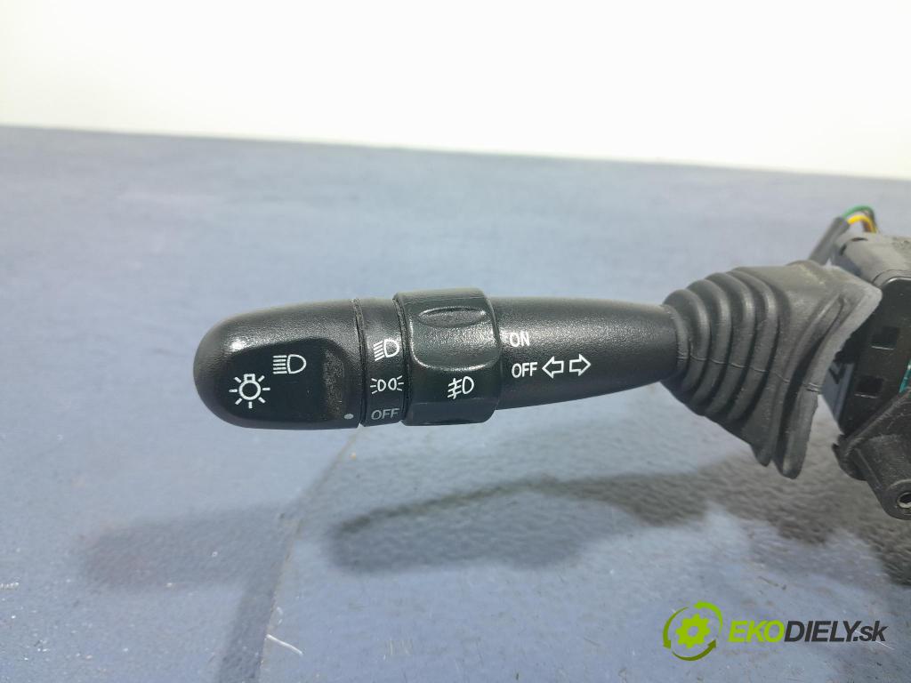 Chevrolet Spark 2013 prepínač Komplex: