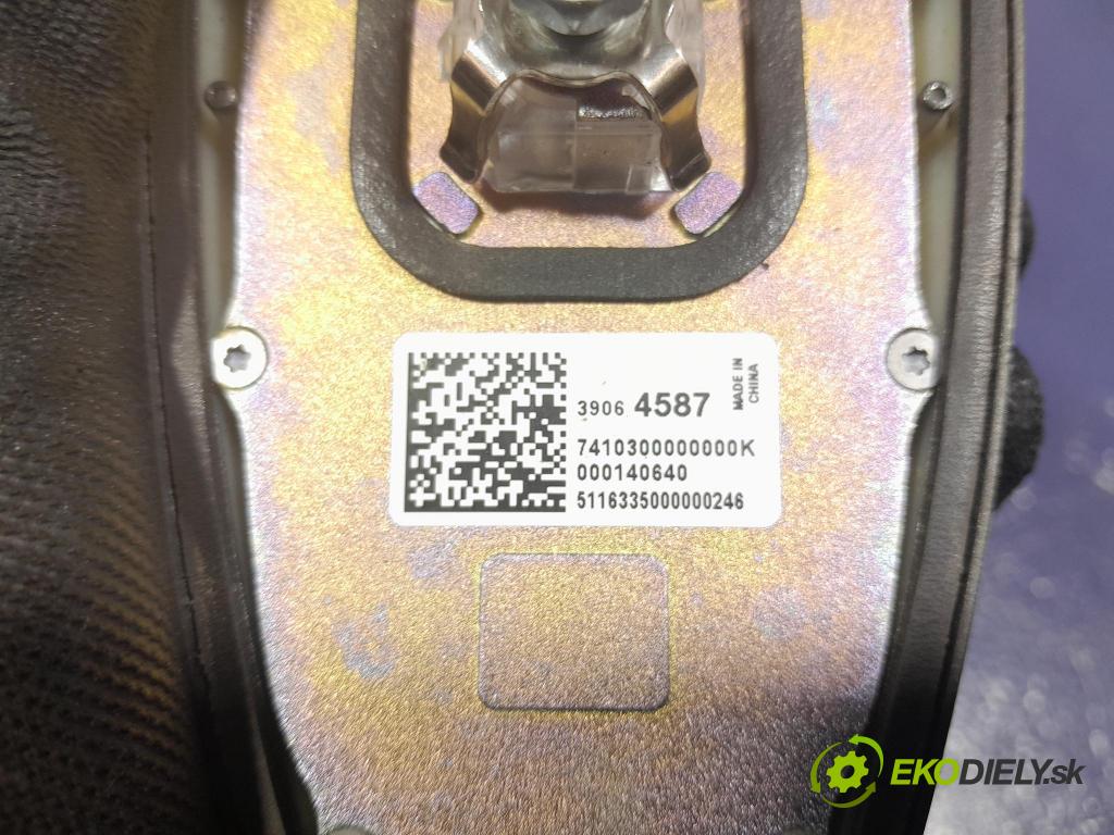 Opel Astra 2017 Antena 39064587