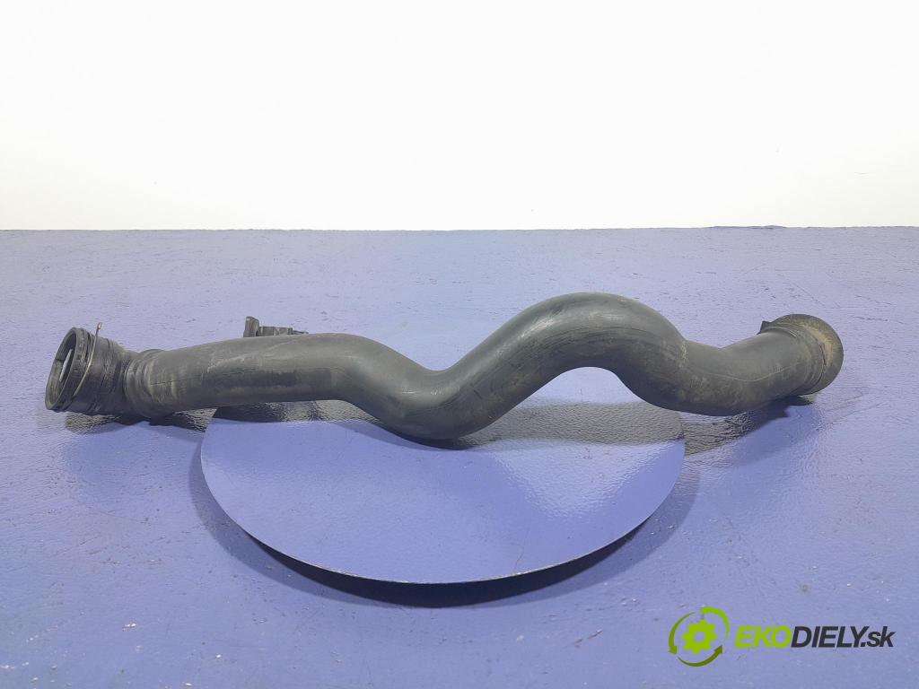 Opel Astra 2017 rúrka Vzduch: 39017741