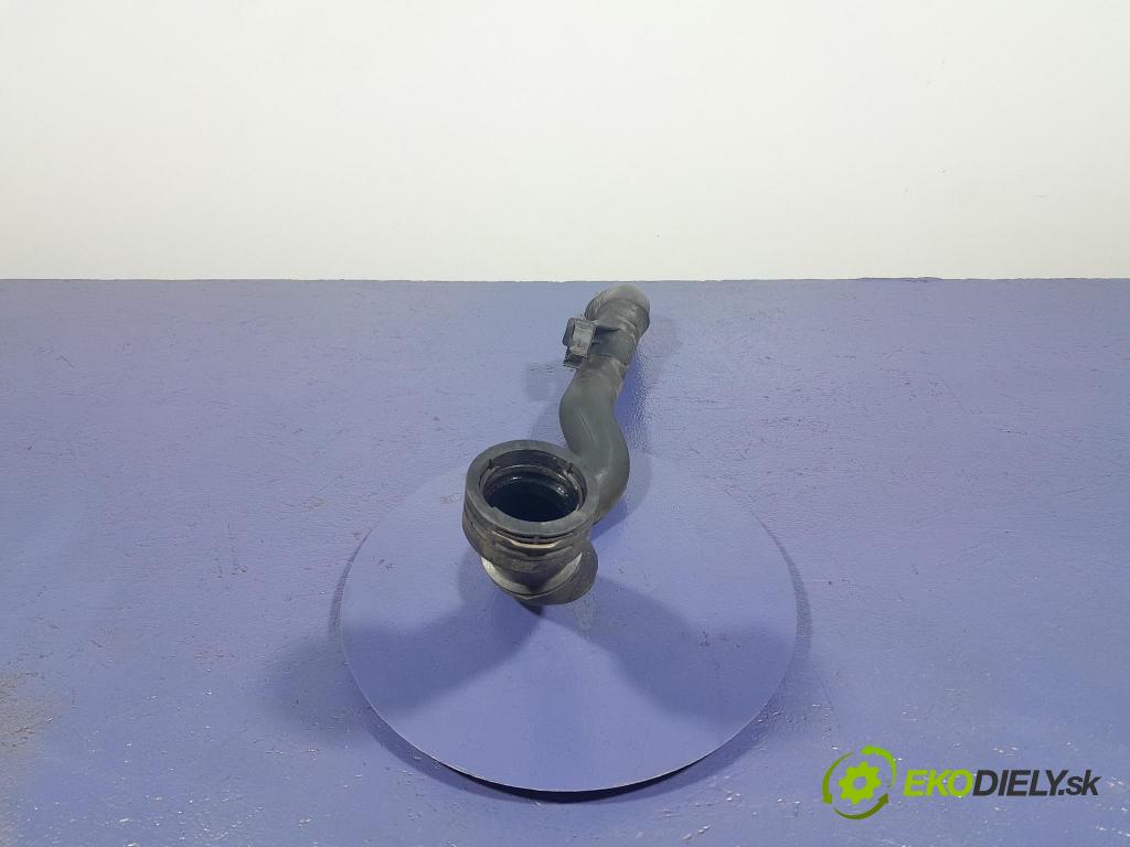 Opel Astra 2017 rúrka Vzduch: 39017741