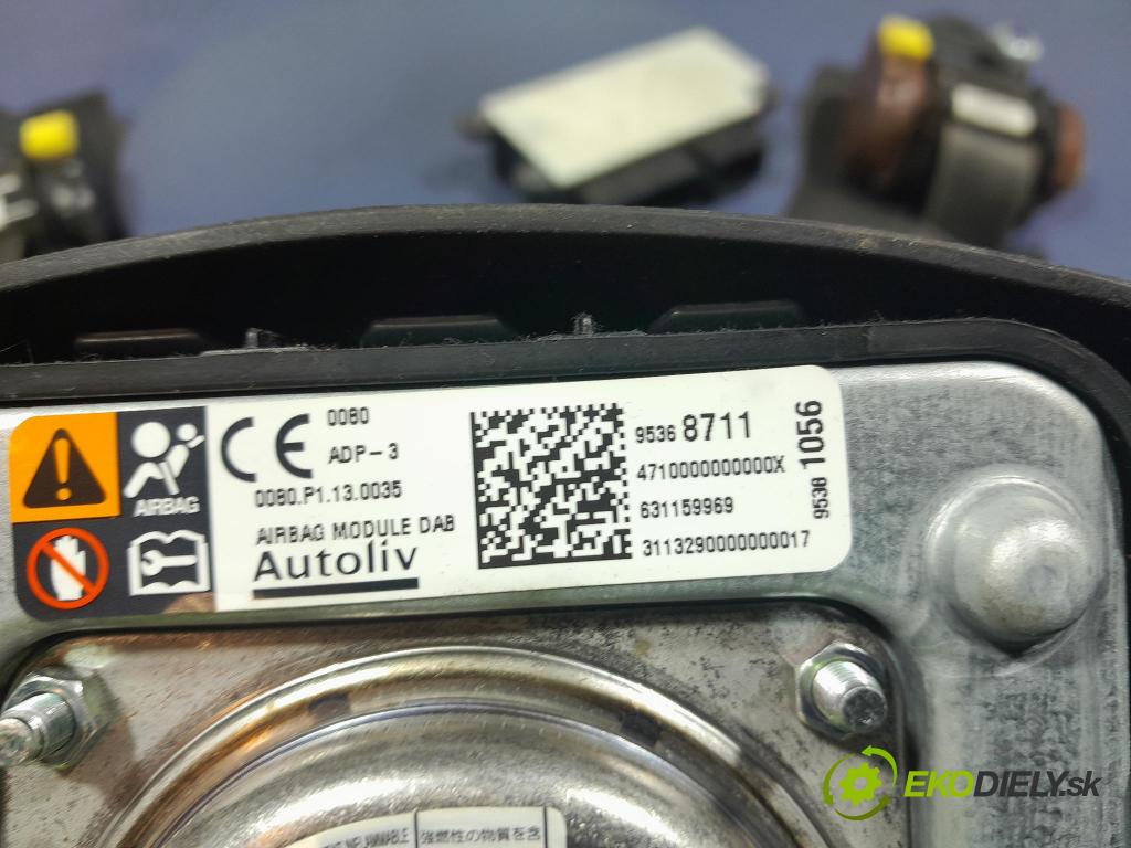 Chevrolet Spark 2013 kokpit,pristrojová doska