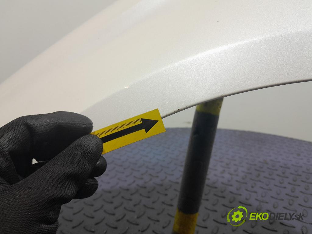 Ford Mondeo 2017 blatník Predné Vľavo: