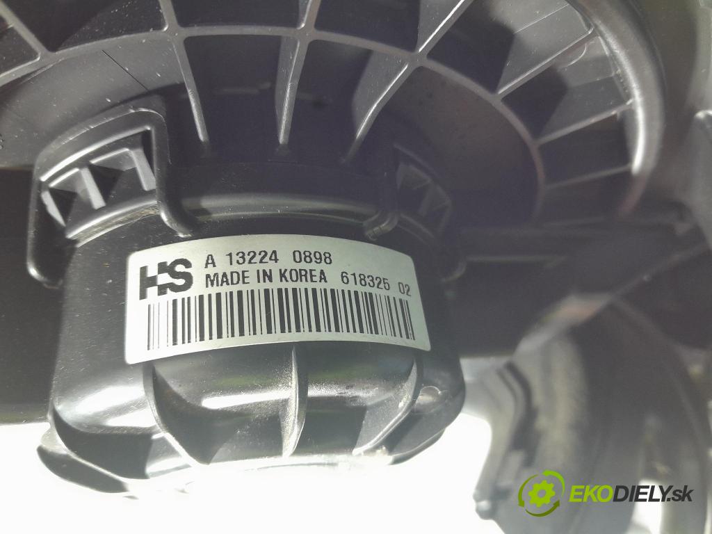 Chevrolet Spark 2013 radiator 95364991