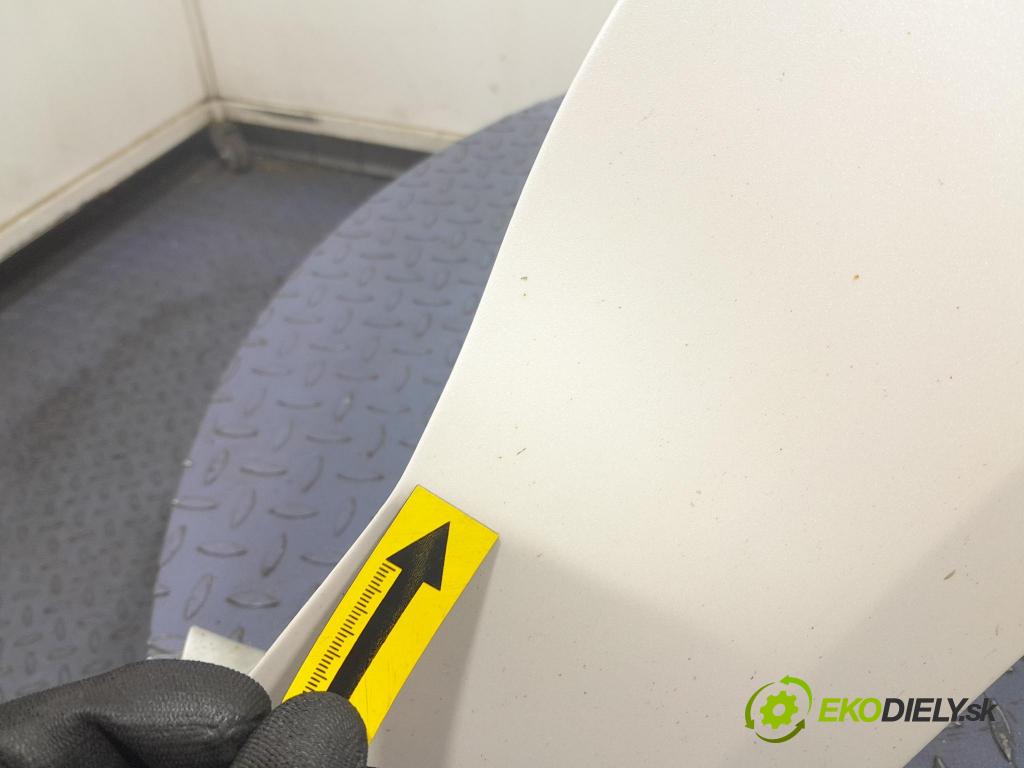 Ford Mondeo 2017 blatník Predné v pravo: