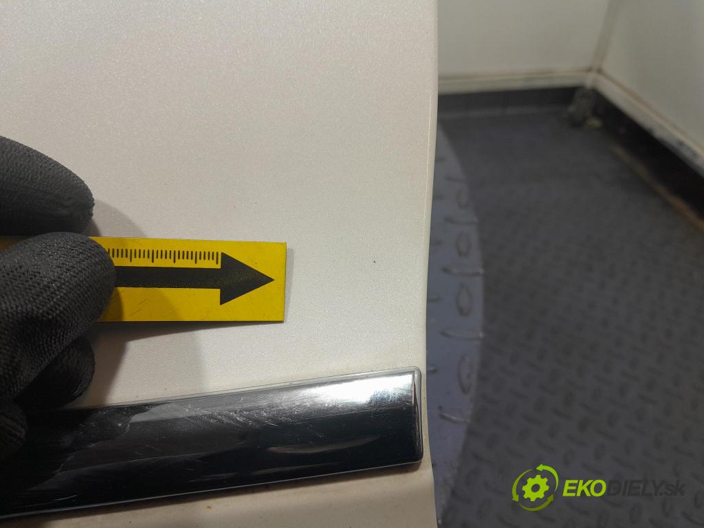 Ford Mondeo 2017 dvere Predné Vľavo: