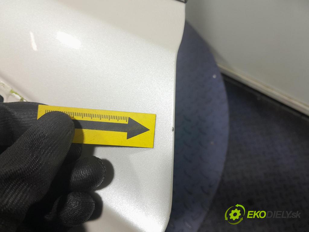 Ford Mondeo 2017 dvere zad Vľavo: