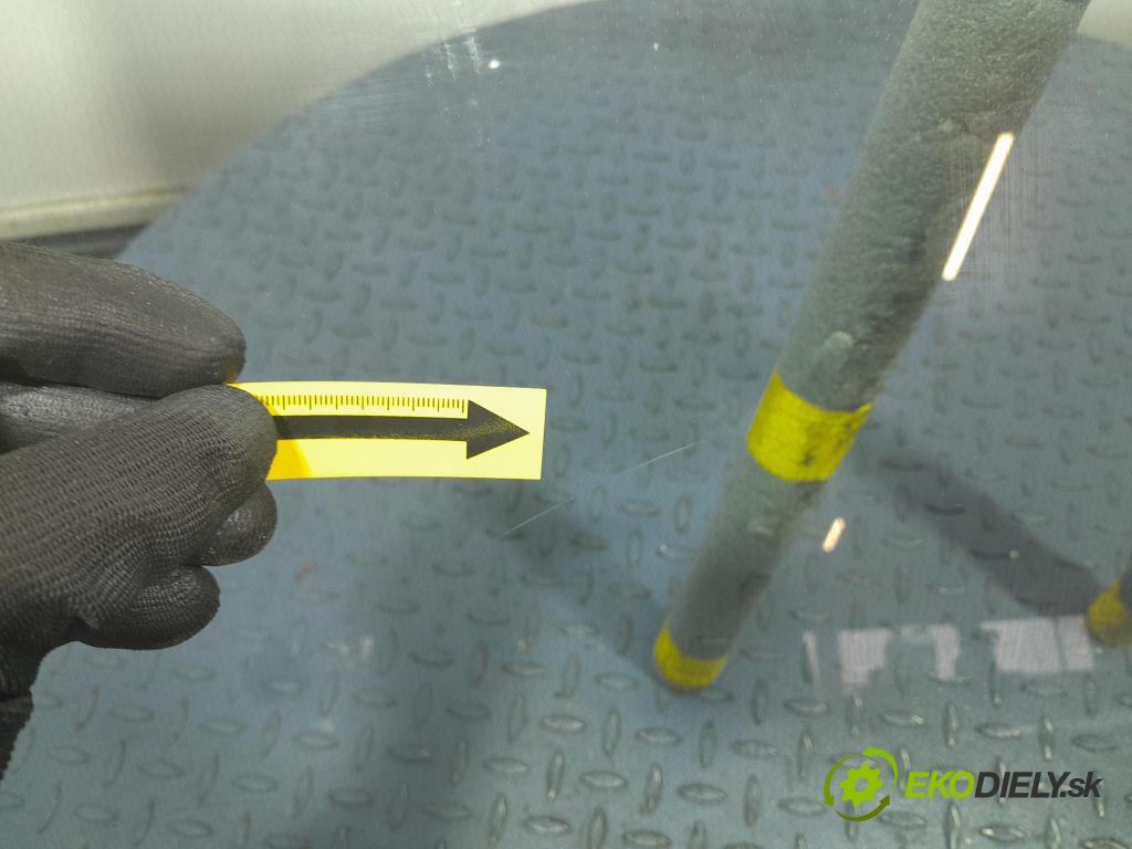 Ford Mondeo 2017 sklo Predné: přední: