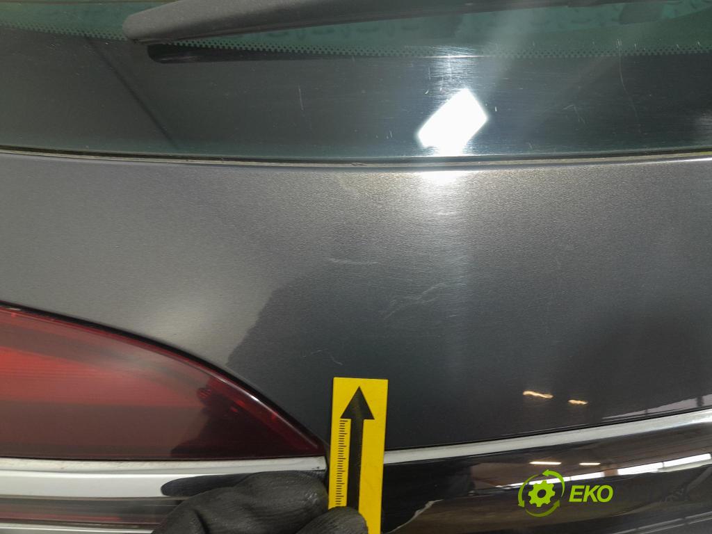 Opel Insignia 2014 zadna dveře kufra: kufra: