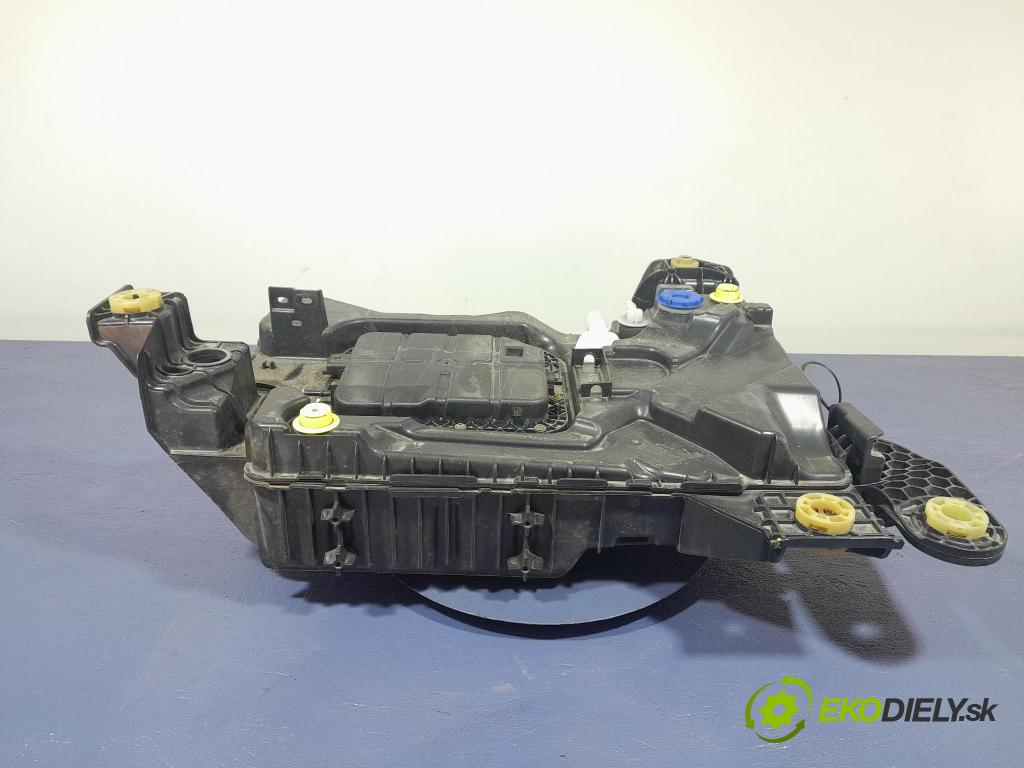 Citroen C5 aircross 2019 Nádrž: AdBlue: 12678023