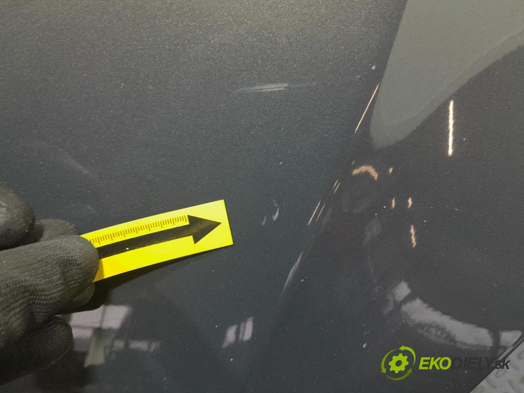 Opel Insignia 2014 kapota přední: