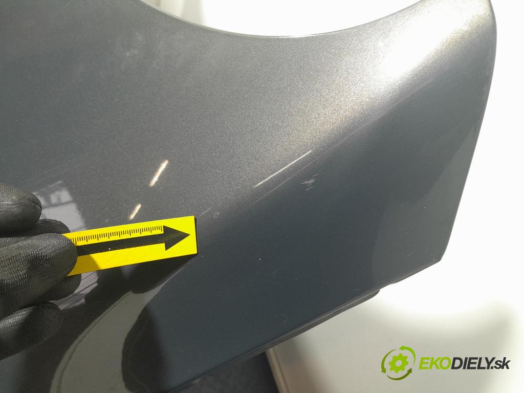 Opel Insignia 2014 kapota přední: