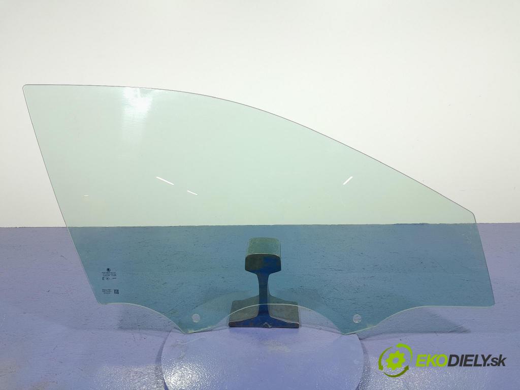 Skoda Octavia 2023 sklo dvere Predné Prava: 5E3845202